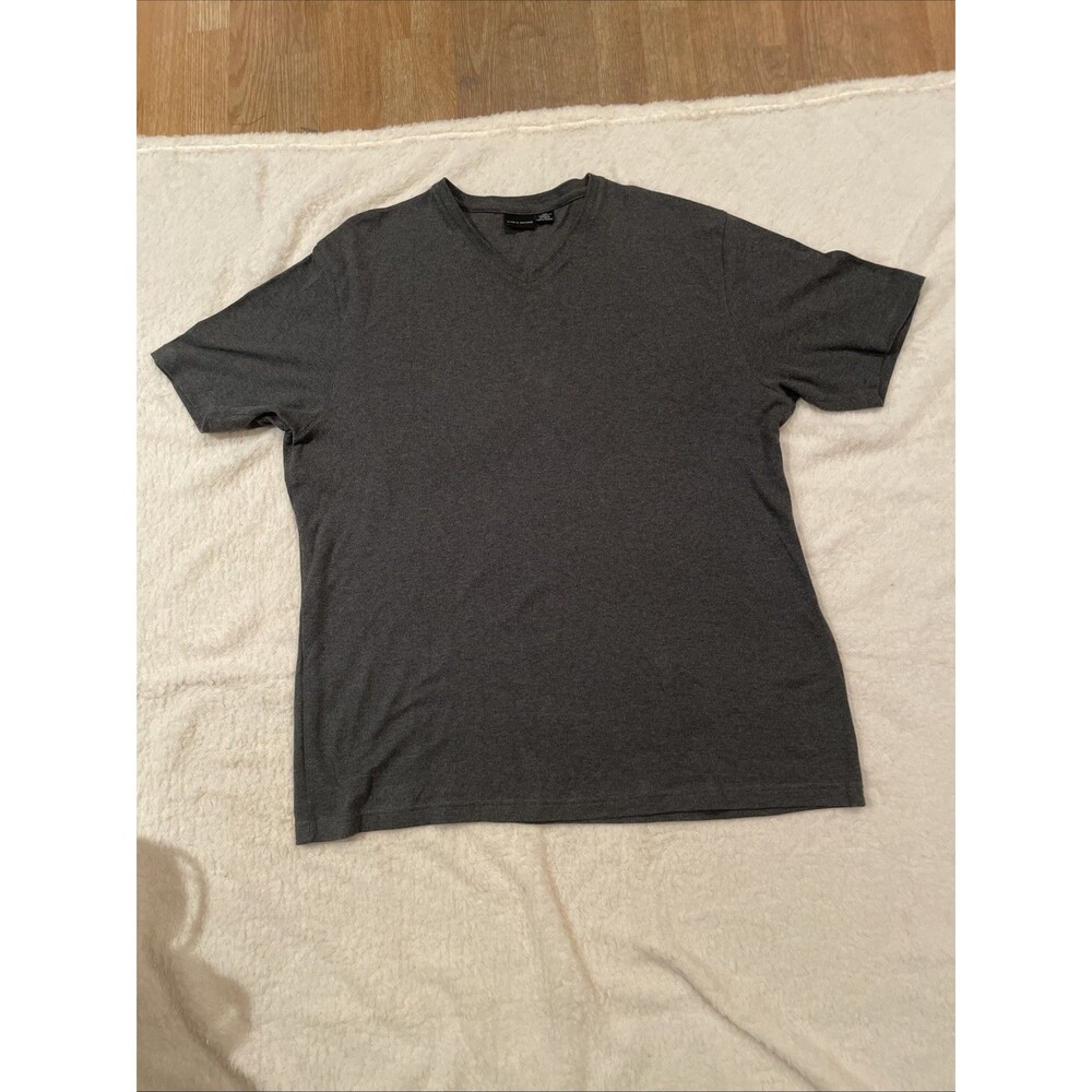 Croft & Barrow Men's V Neck Pullover Shirt Medium Black